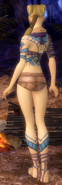 Mönch Luxon-Rüstung Weiblich brust schuh hinten.jpg