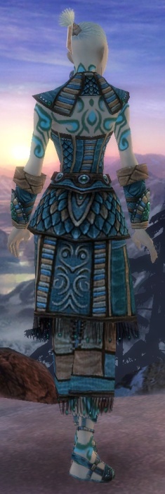 Mönch Elite-Luxon-Rüstung Weiblich hinten.jpg