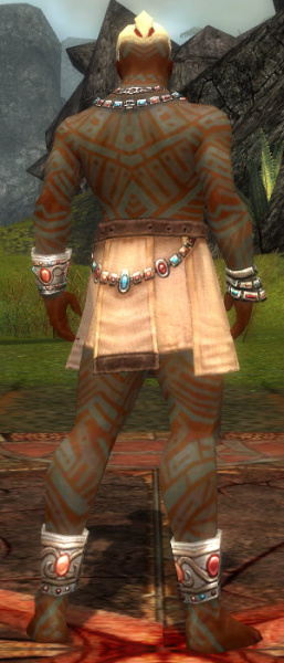 Datei:Mönch Labyrinth-Rüstung Männlich hinten.jpg