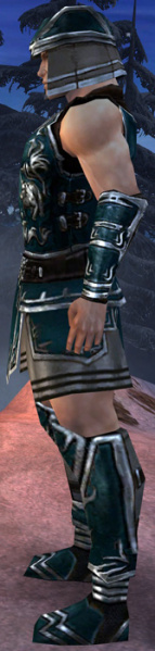 Datei:Krieger Istan-Rüstung Männlich seite.jpg