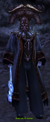 Kurzick-Priester.jpg