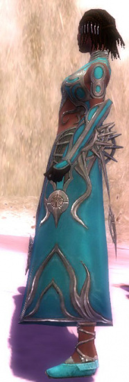 Melonni Altehrwürdige Rüstung links.jpg