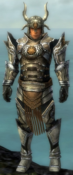 Datei:Krieger Elite-Sonnenspeer-Rüstung Männlich vorne.jpg